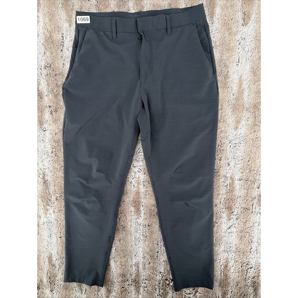 Fabletics The Only Pants Mens 32x30 Black Tapered Stretch Performance Chino